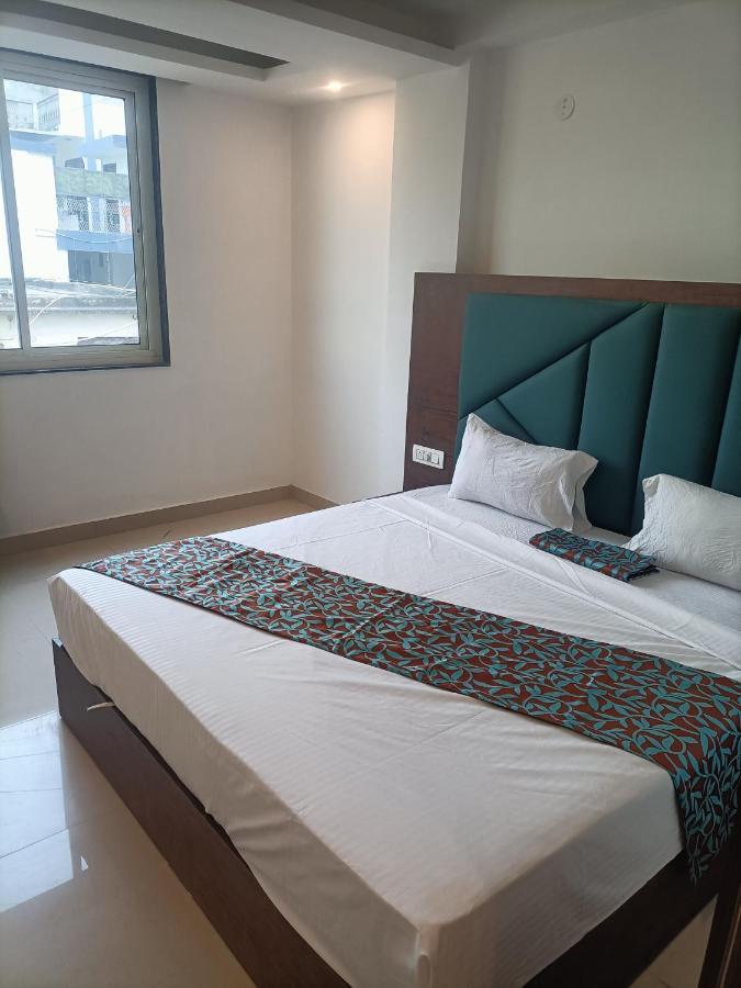 Hotel Tark Inn Near Igi Airport New Delhi Eksteriør billede